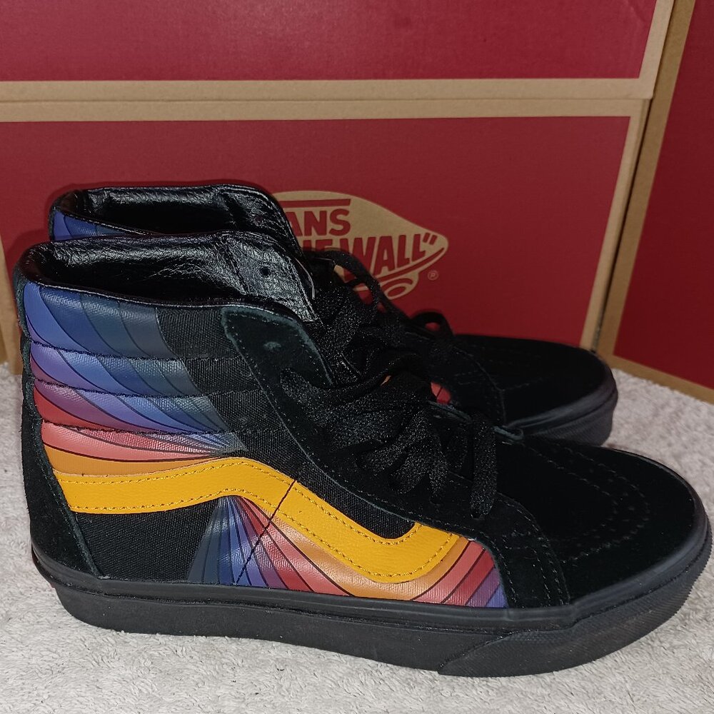 Vans Men's 4/Women's 5.5 Sk8 Hi Refract Reissue Pride Multi/Black VN0A4U3DWN6